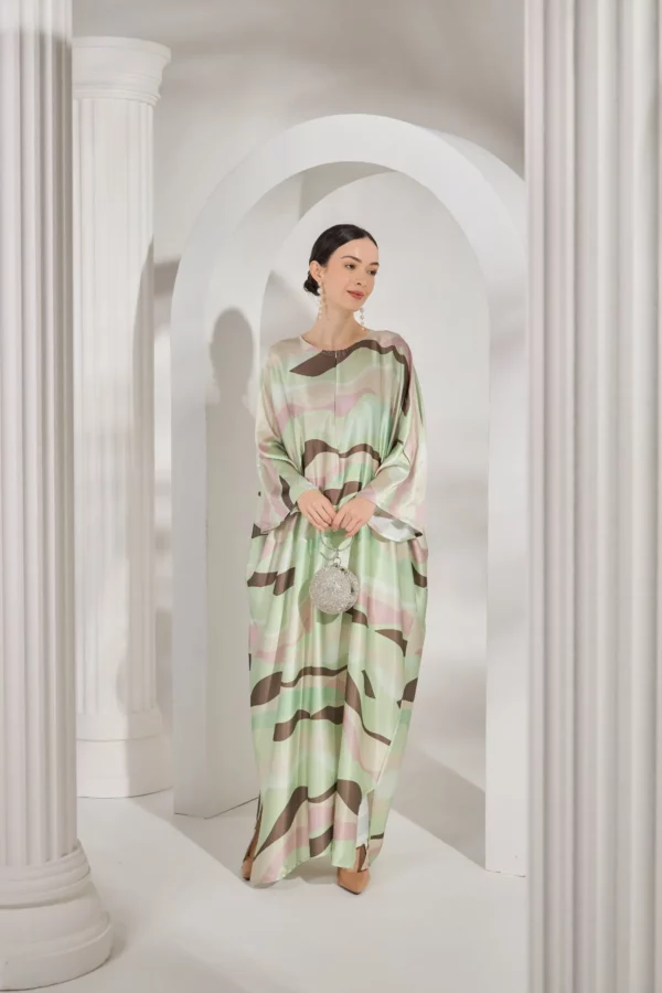 Caftan Dewi (READY STOCK)